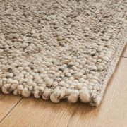Tendance déco 2025 : le luxe discret à la maison